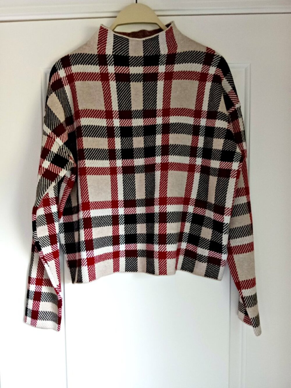 MAX STUDIO Luxury Vibes MOCK NECK SWEATER SZ M